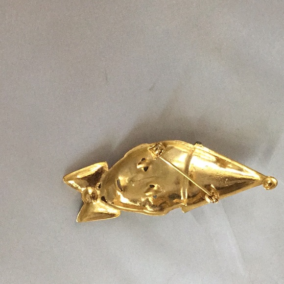 CRYING CLOWN SAD FACE VINTAGE PIN BROOCH - Picture 5 of 5